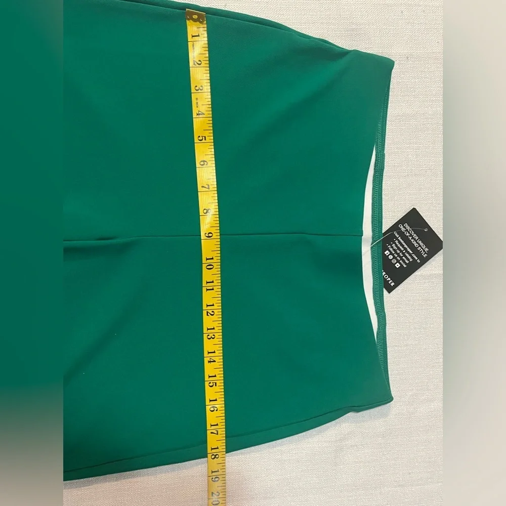 Boston Proper Elegant Green Women's Pants Crop Straight Nylon M Stretchy NWT